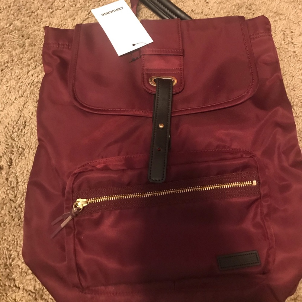 Converse book bag.